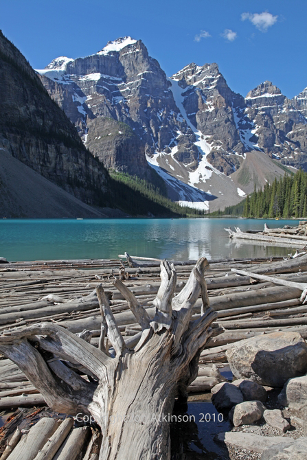 Lake Moraine, Banff National Park Lake Moraine, Banff National Park.